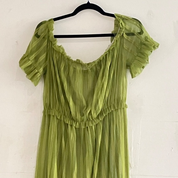 Lime green lace summer dress - Picture 9 of 9
